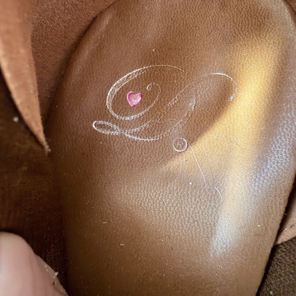 Elegant Wide Calf Tan Suede Platform Heeled Boots - Picture 14 of 15